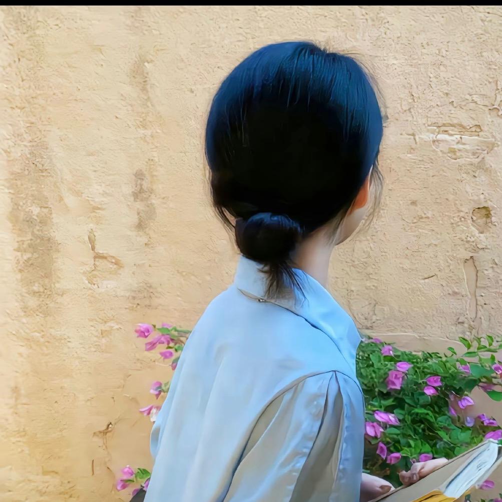 小刘睡不够🌄