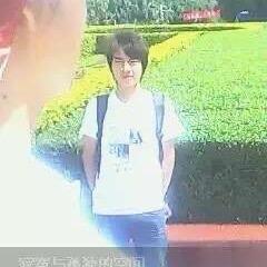 阿  扎  西