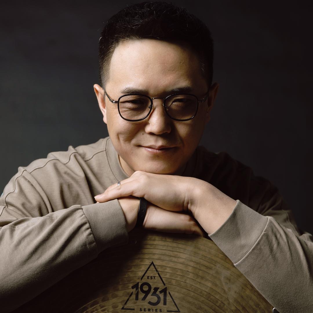 鼓手嘉哲
