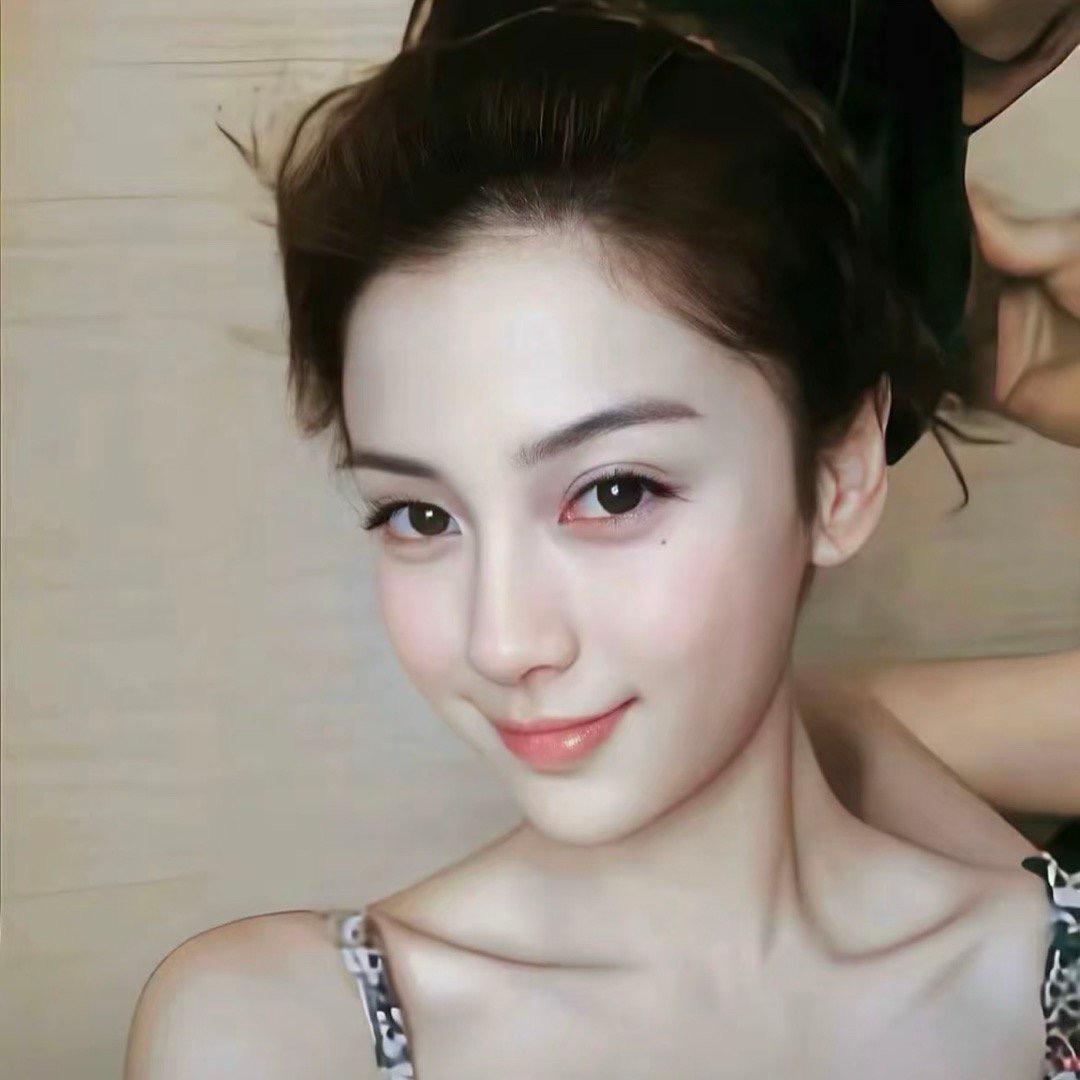 梦想是全世界变成巧克力🍫