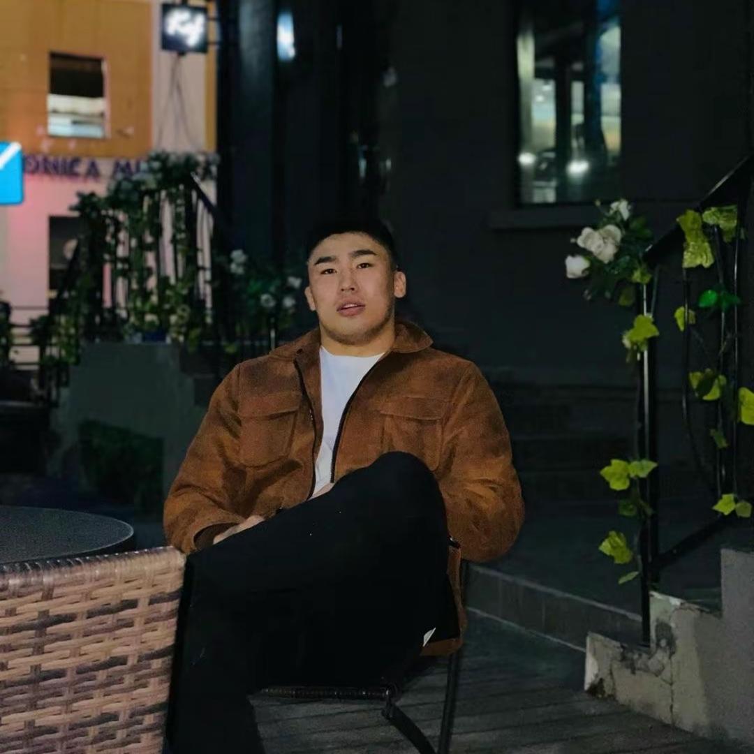 Одессайн Хаан.