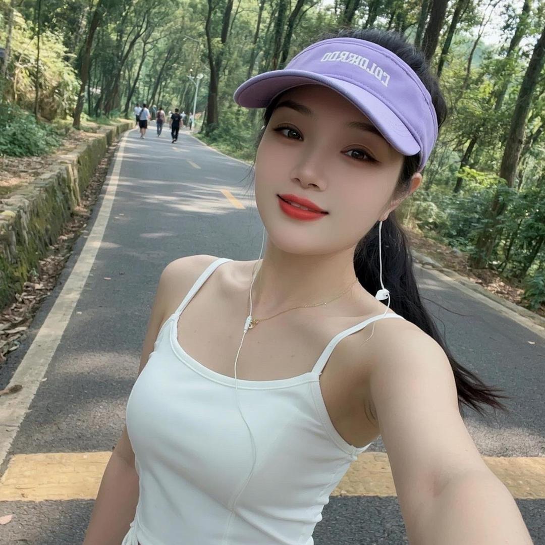 芳芳💋