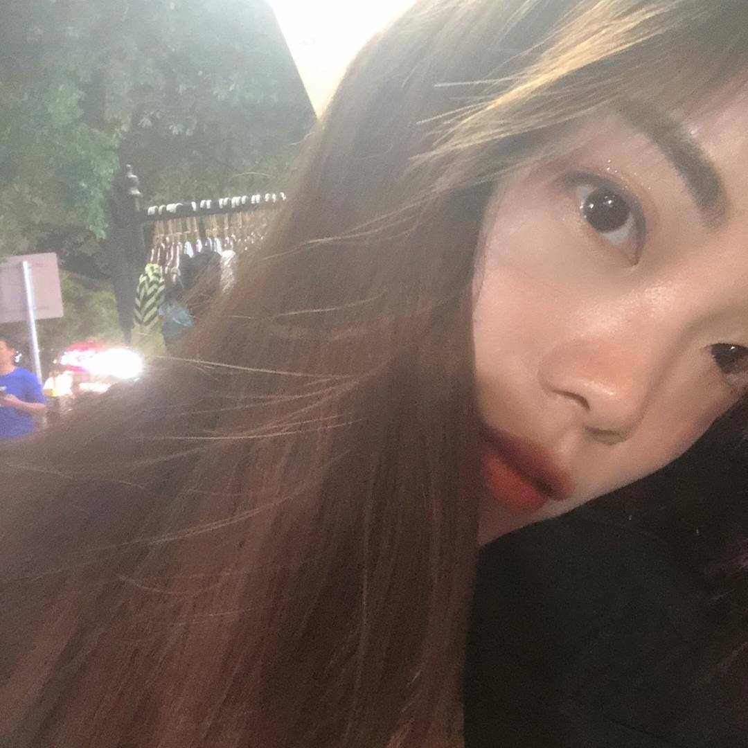 小慧吖