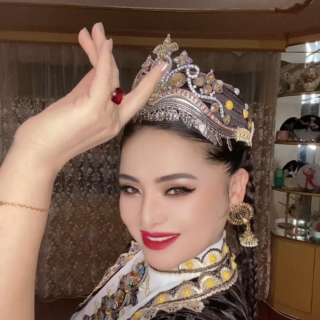 娜依老师女装
