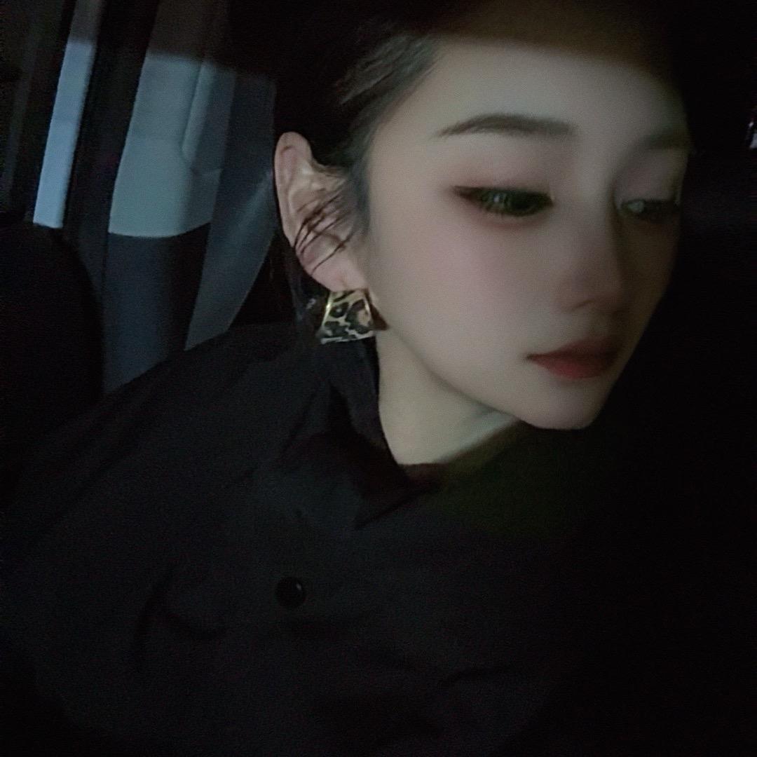 上岗街我们女装店👗👠(二店)