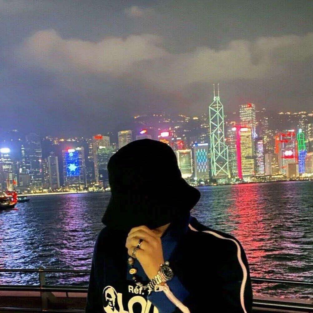 🌛阿坤哎