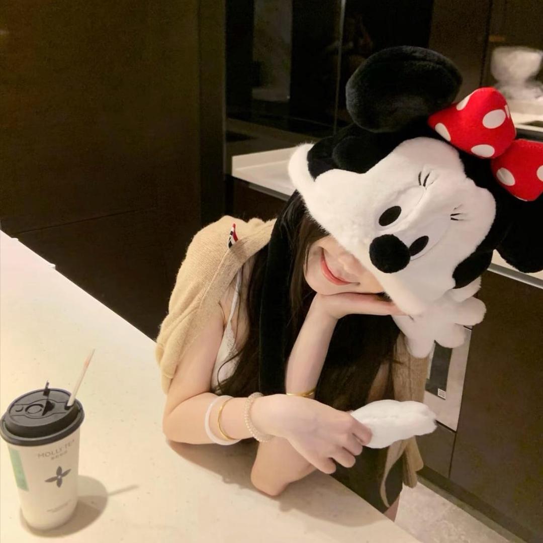 陈知恩.