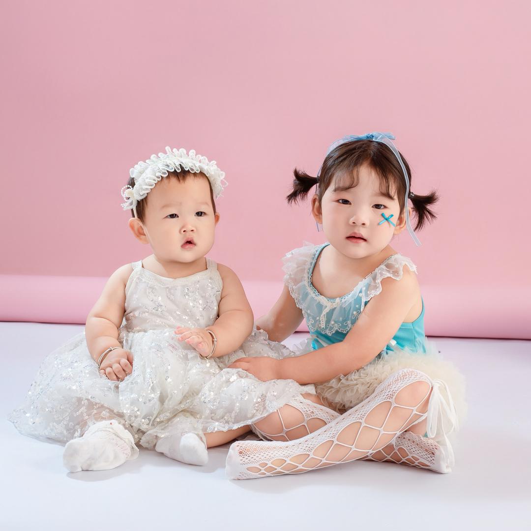 俩娃日常👭
