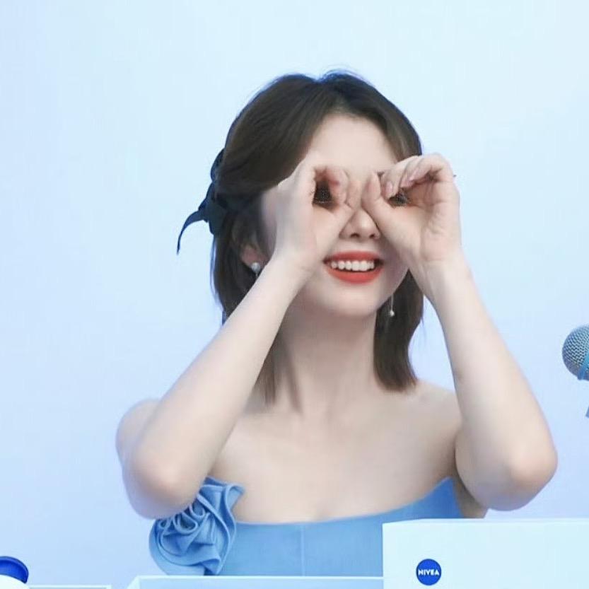 强壮的有钱悍妇