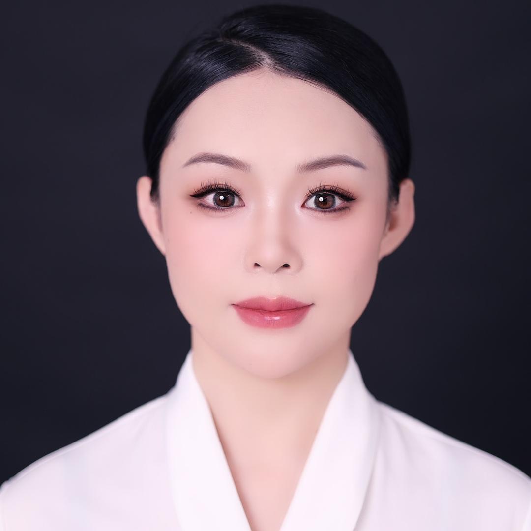 卫卫