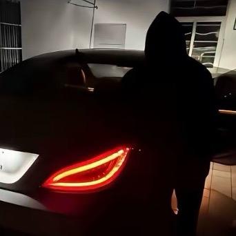 好男人志在四方吃苦不声张