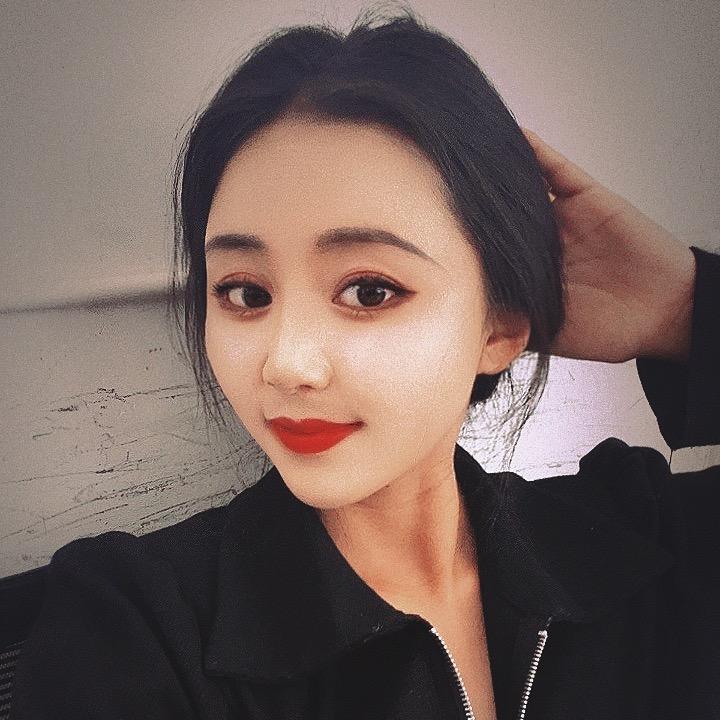 💞女神经切克闹