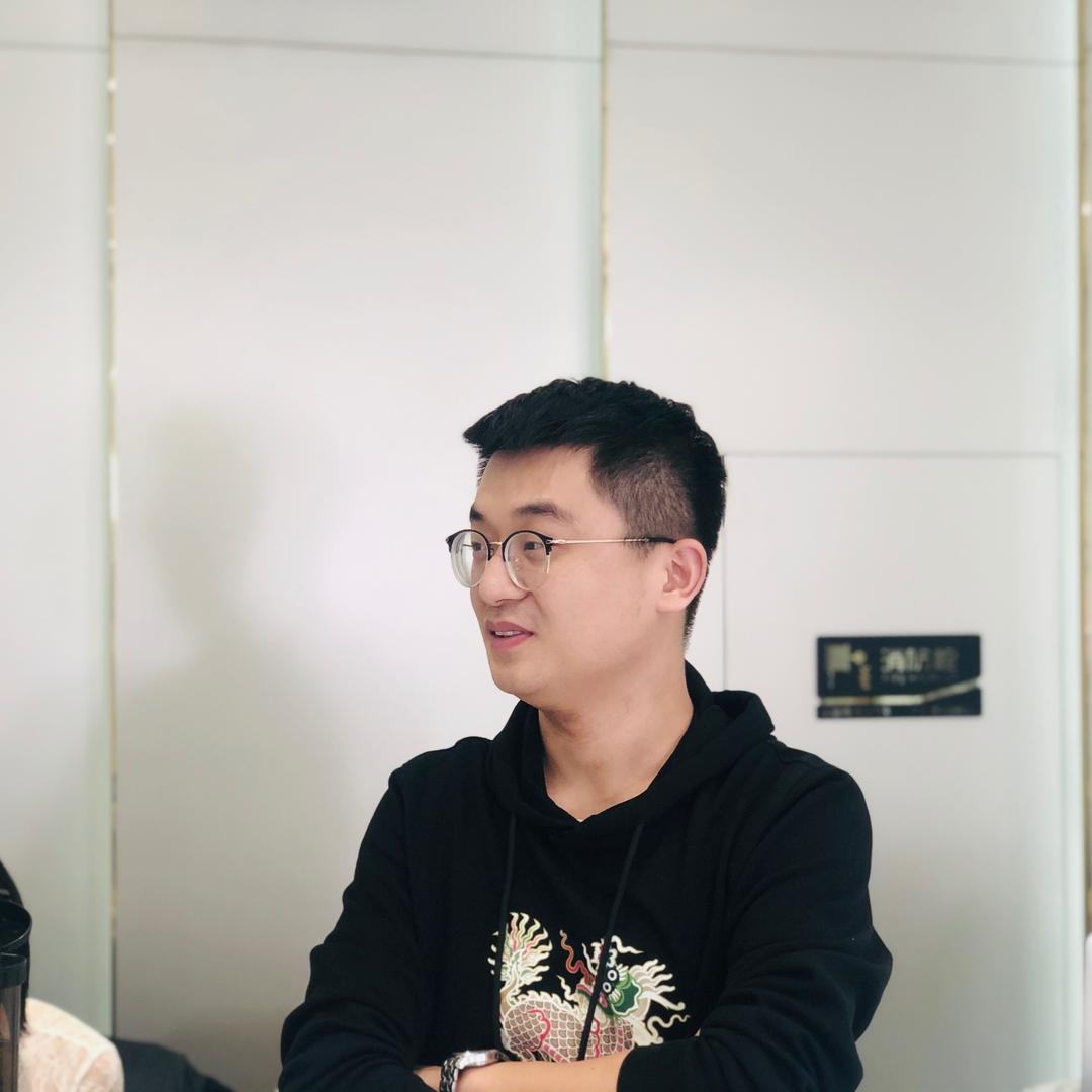 一个努力干活的人