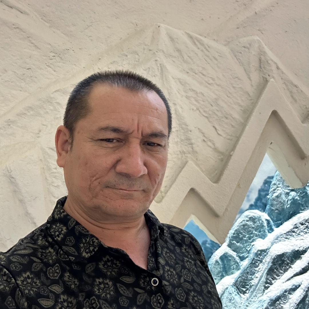 阿瓦提佳瓦兰特色美食小铺