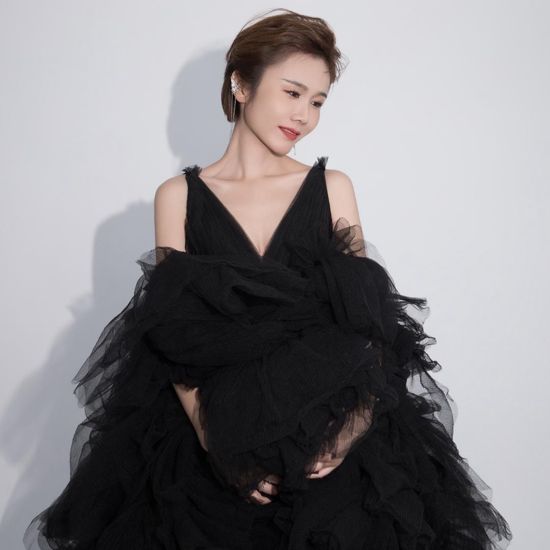 婷婷（漠小曼珠海一枝花）