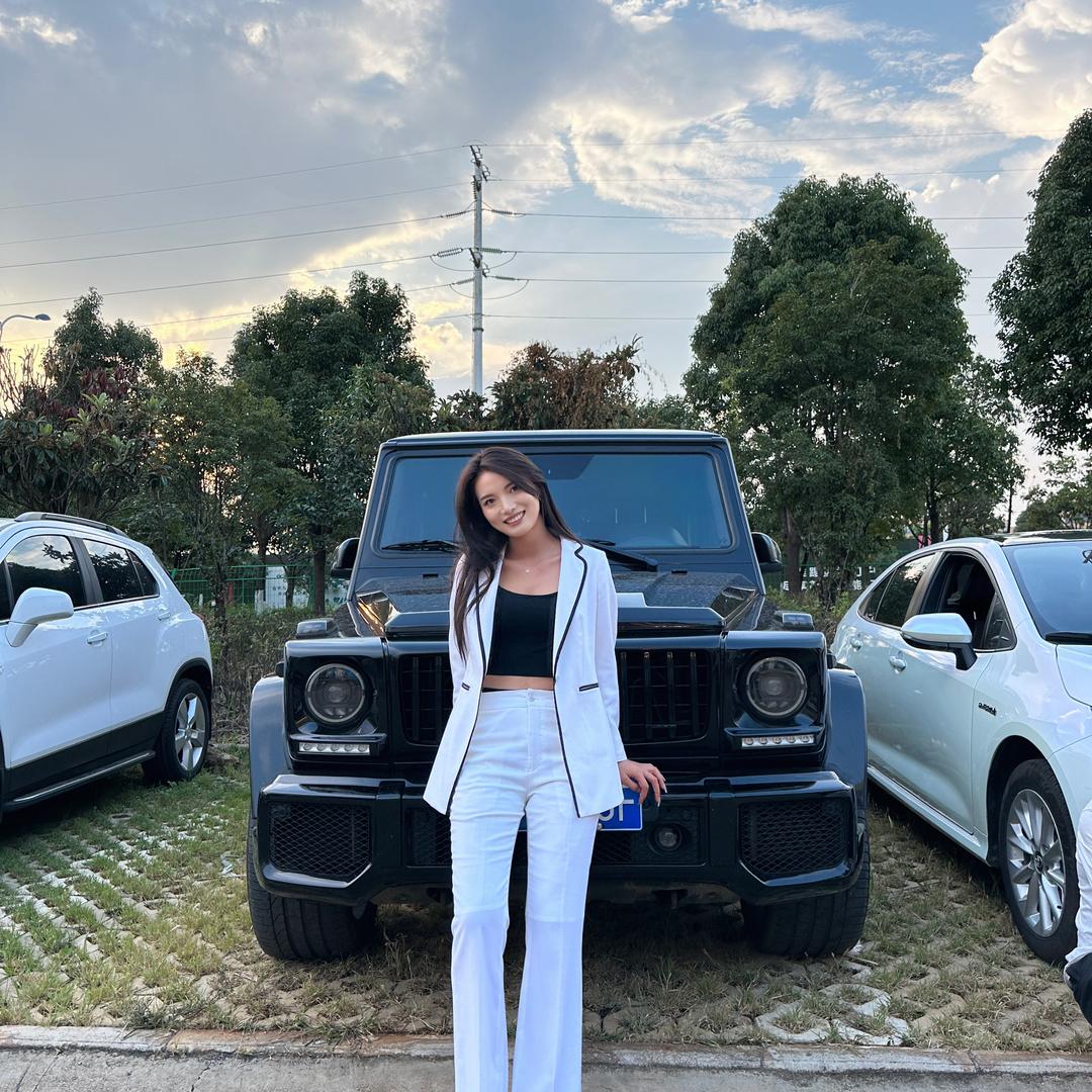 小蜜蜂汽车