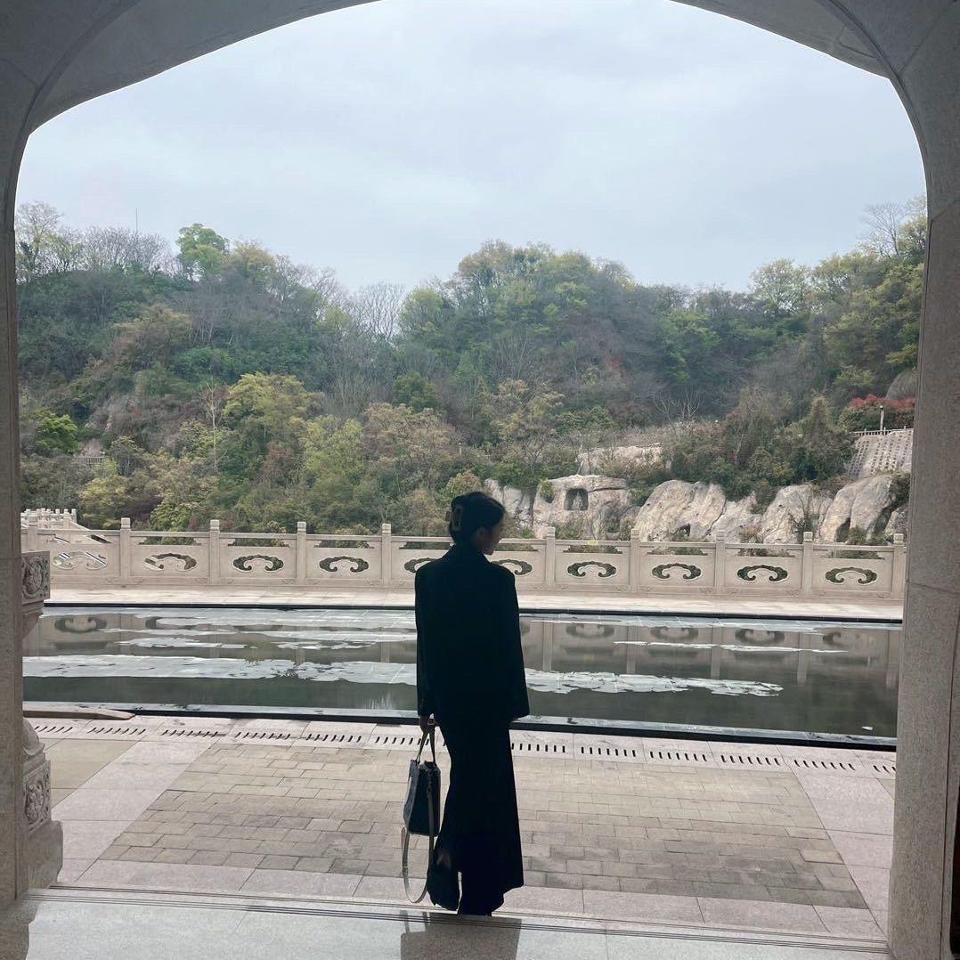 阳光总在风雨后·