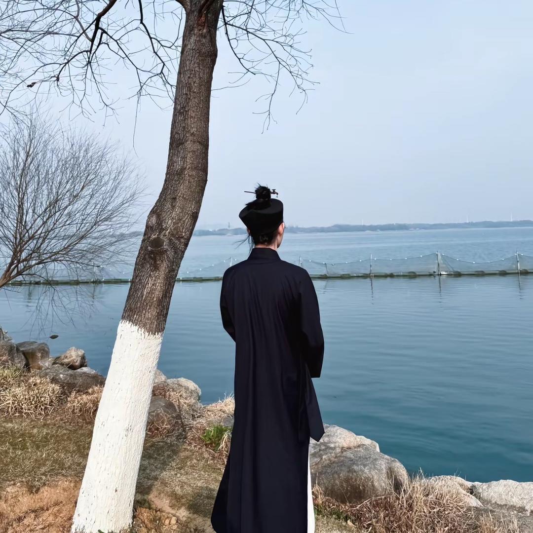 青何师兄