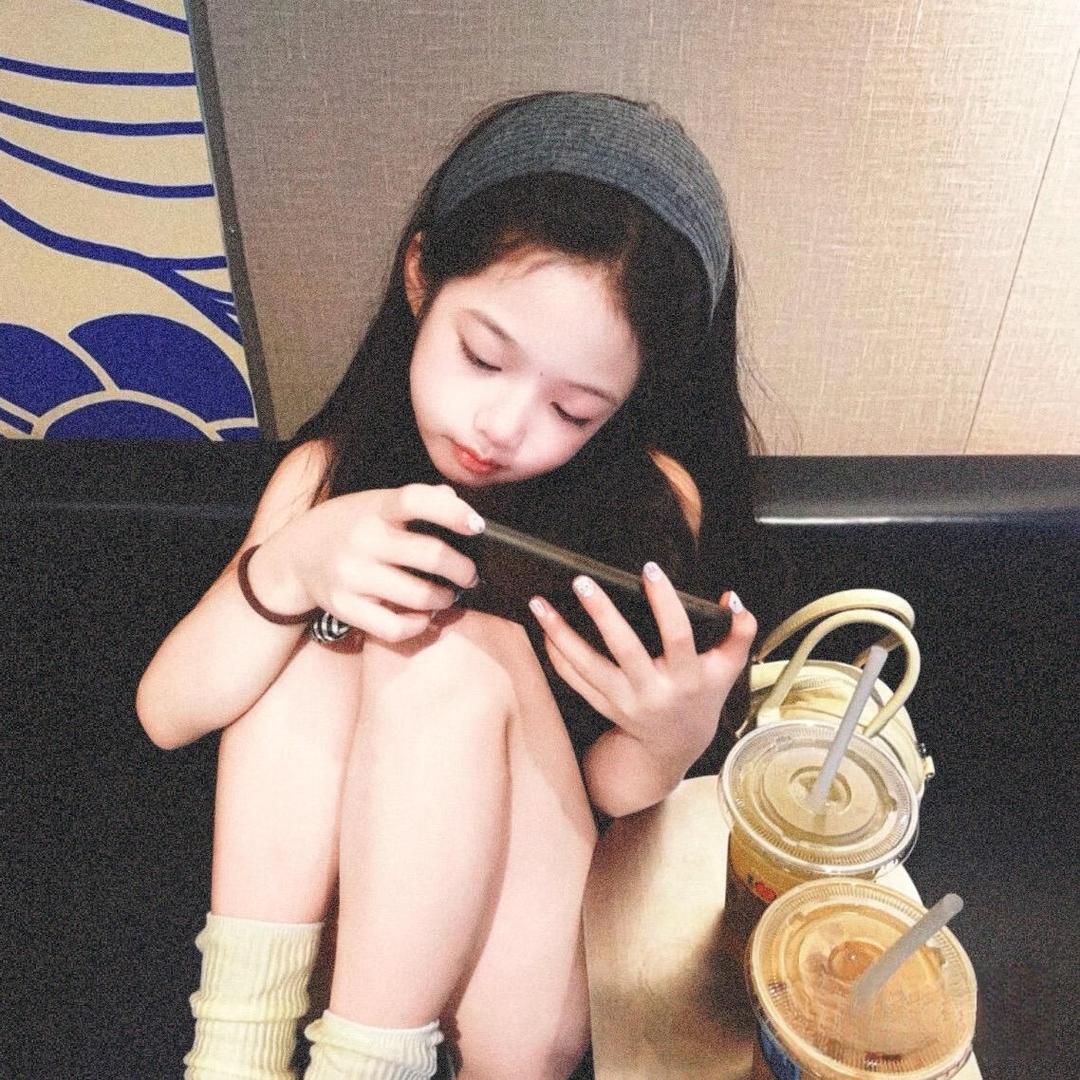呆呆ღ