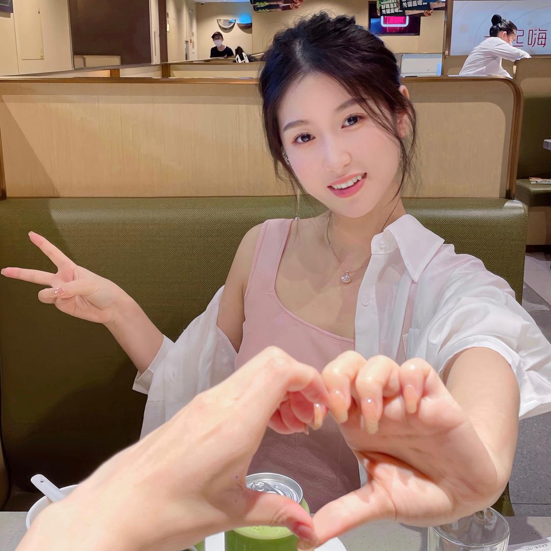张可爱💚
