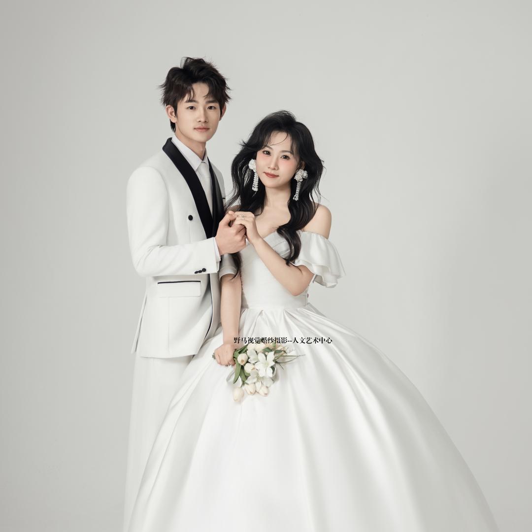 野马视觉婚纱摄影