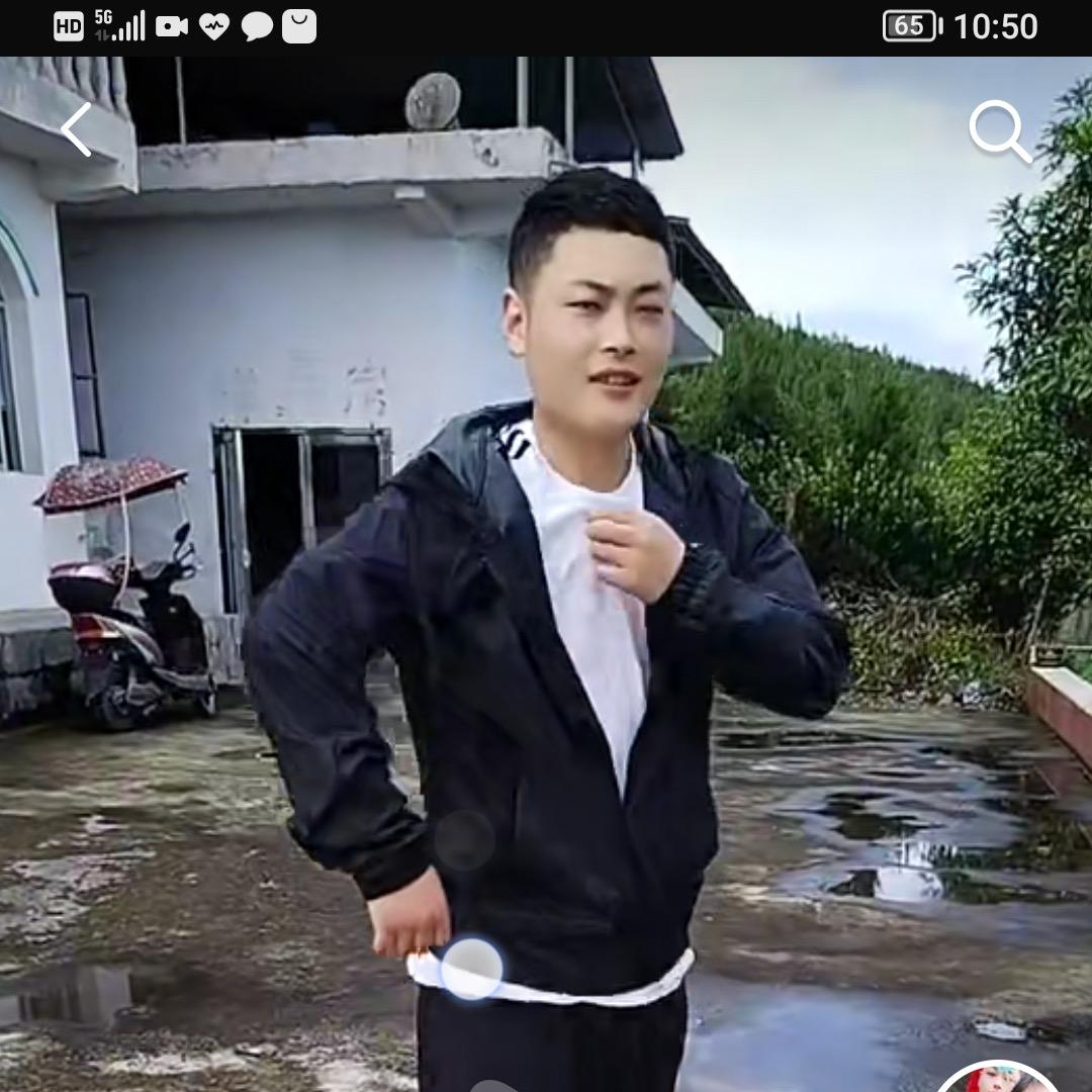兔哥🔥很调皮