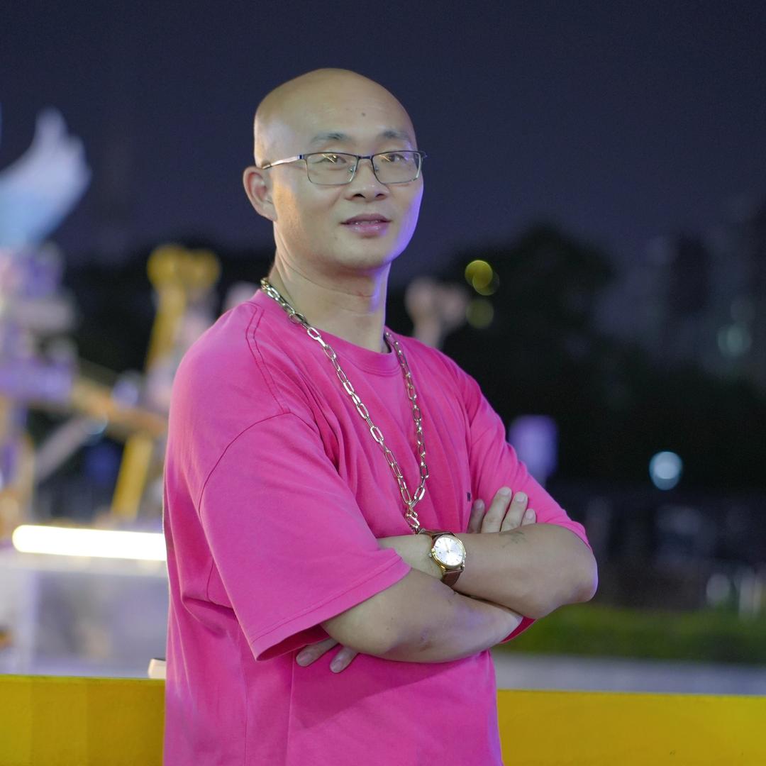 光头顺（走厂家撸货橱窗有好货）