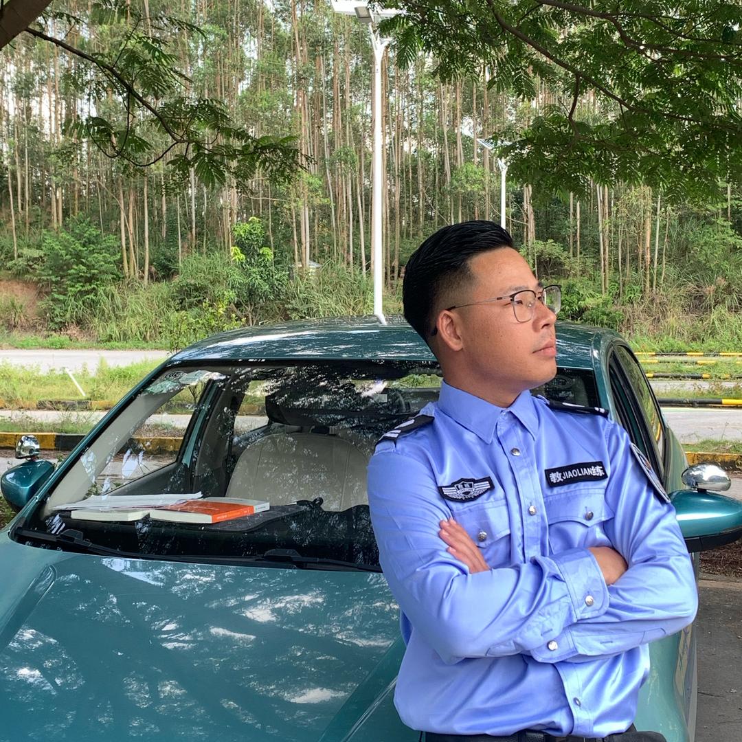 钦州驾考梁教练