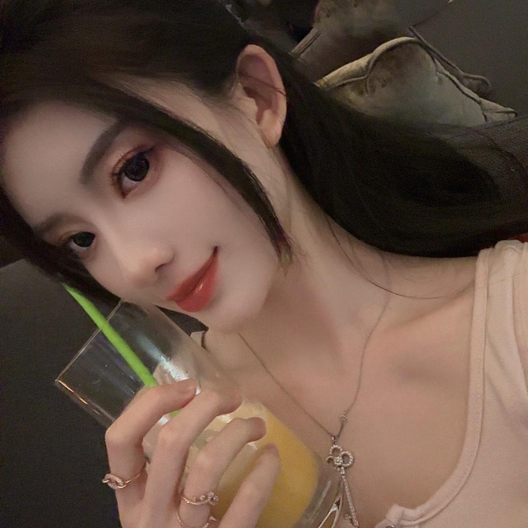 小B