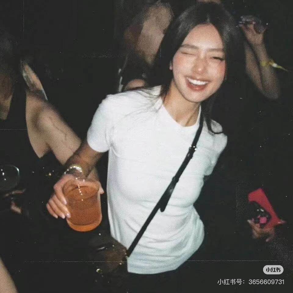 甜酒儿v