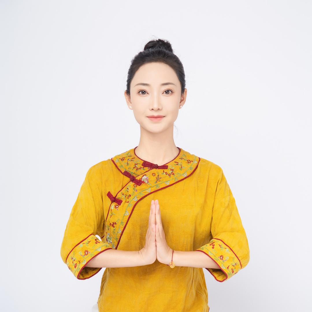 长脖子惠祯瑜伽
