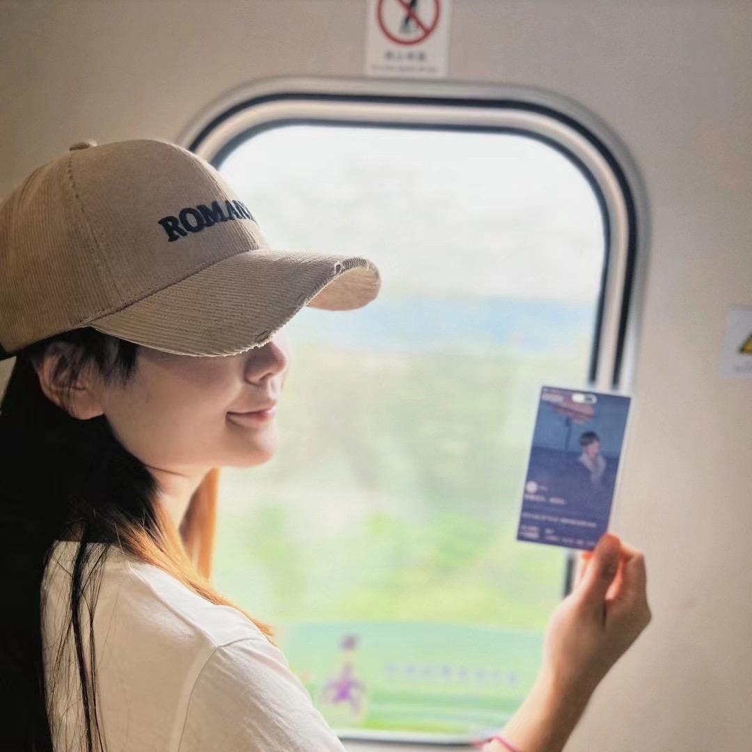 筱萌女王（龙凤胎）