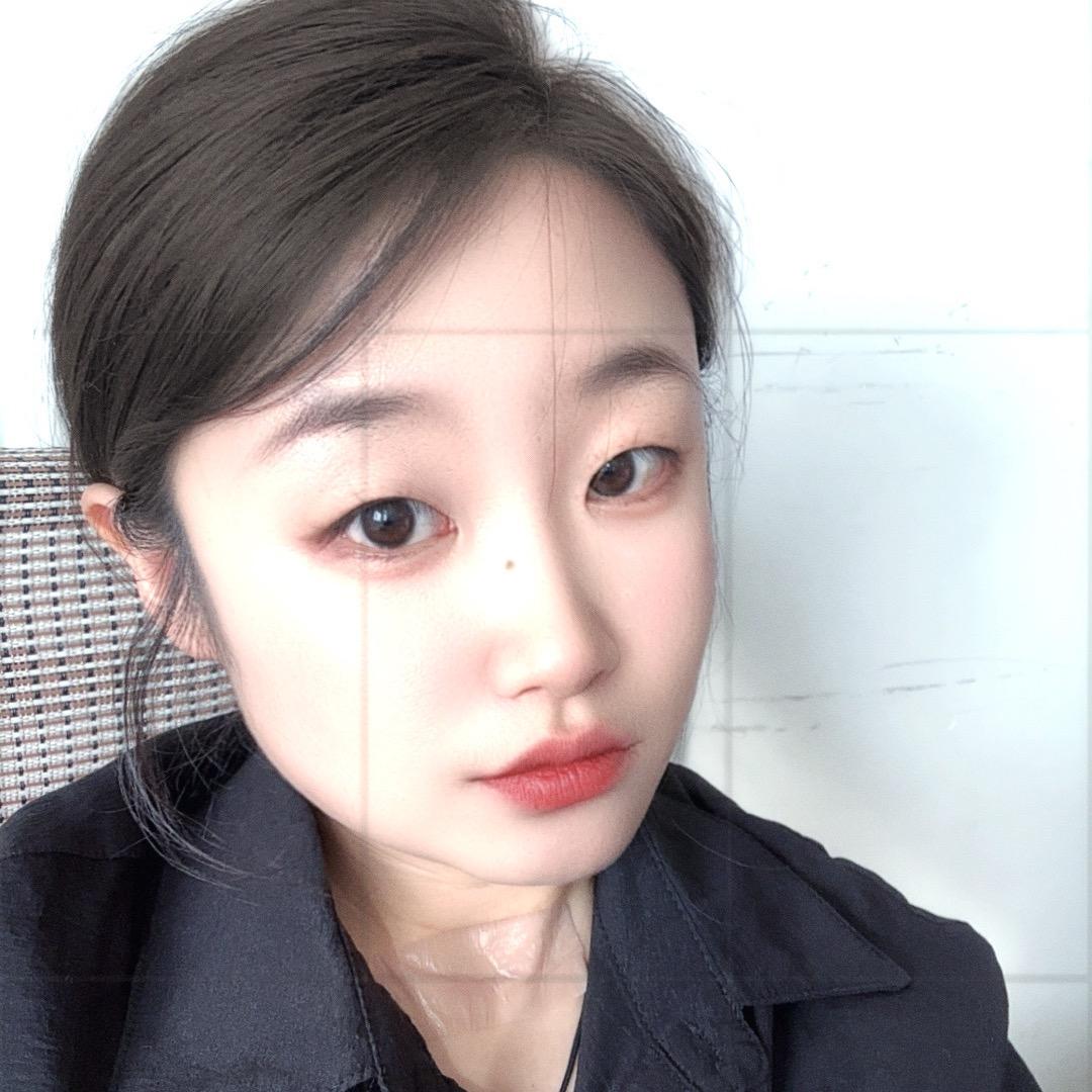 💋L 李开心