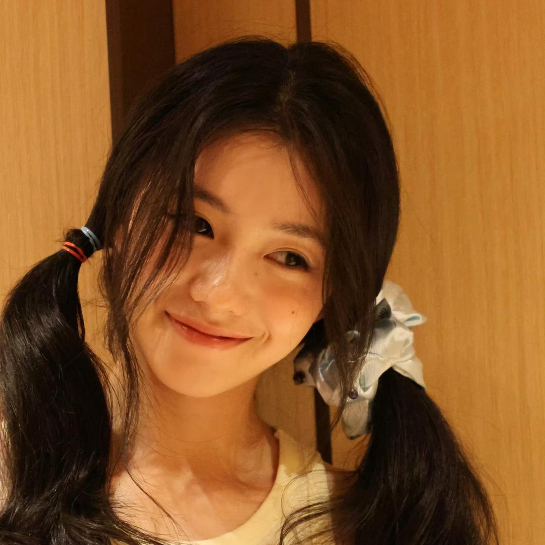 章菳莱