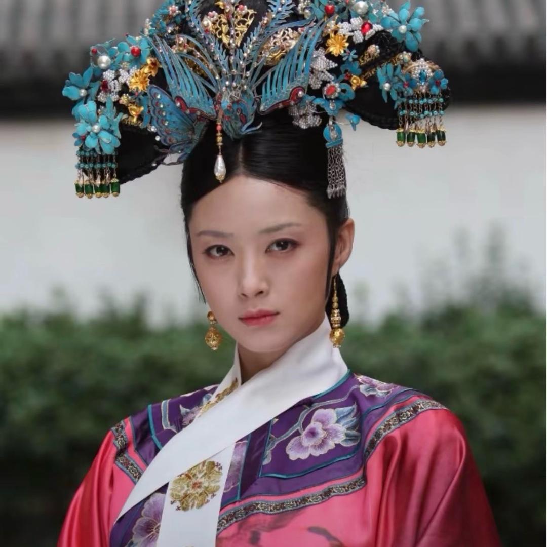 年下弟弟的女王的狗的主人