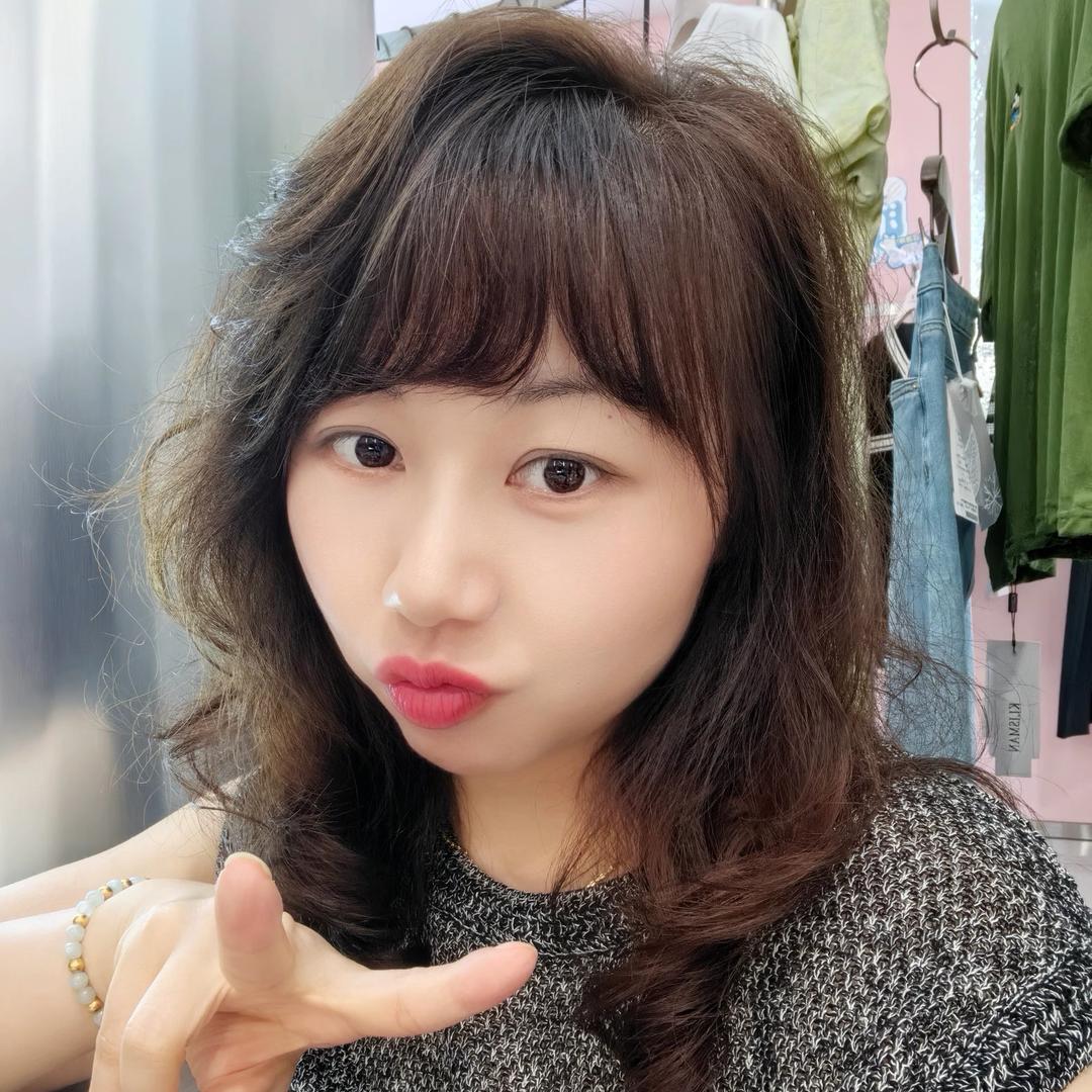 杨尚国际乐山沙湾店-庆琳