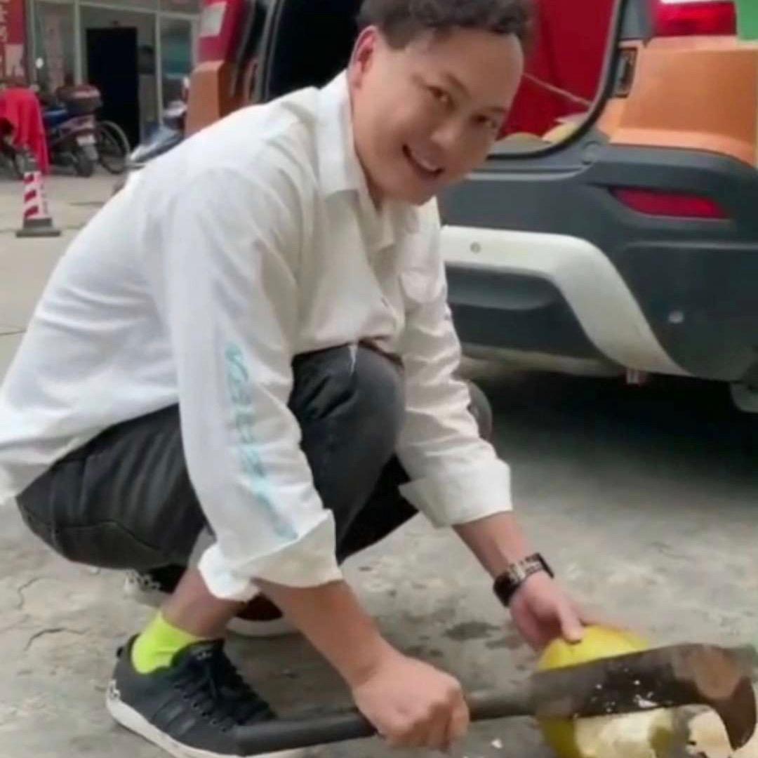 陈椰迅