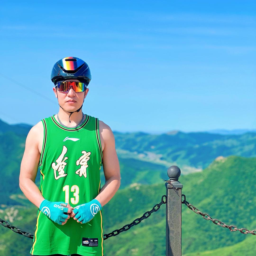 菜花🥦爱骑车🚲