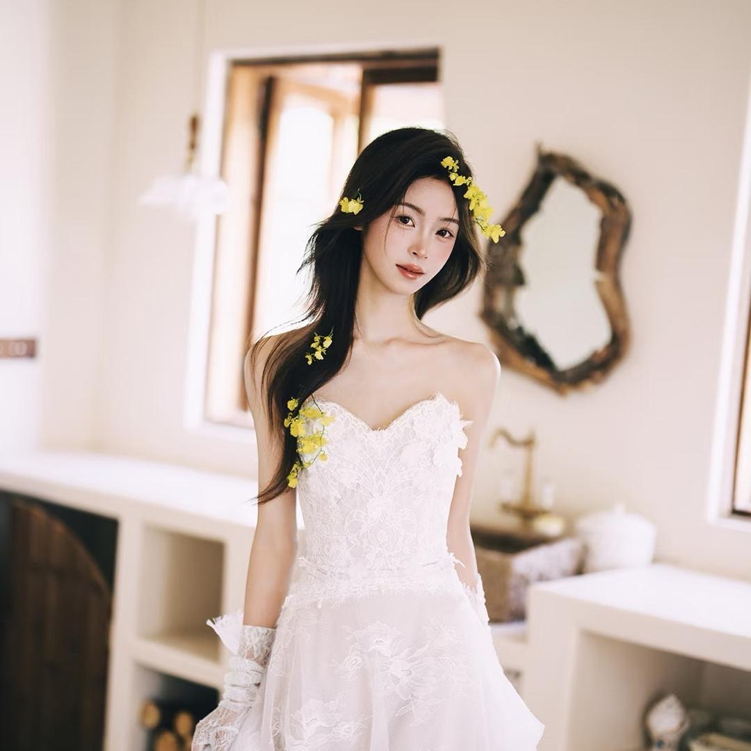 JMZ一枚美妆&DOMΛN朵曼婚纱