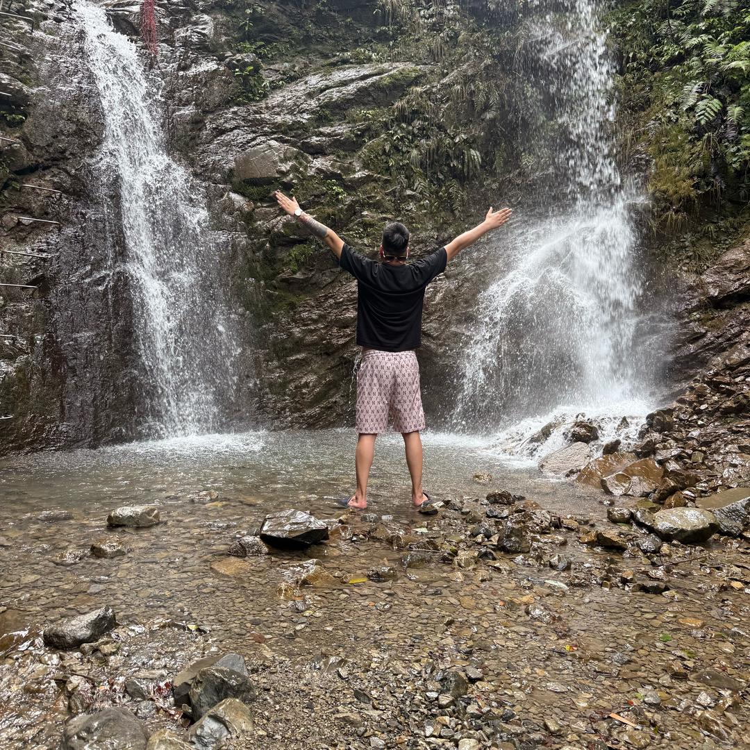 德阳帅儿（阿丽萨酒吧）