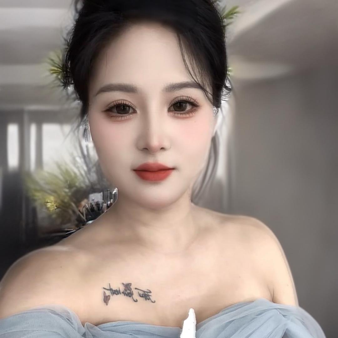 美牙；小刘艳