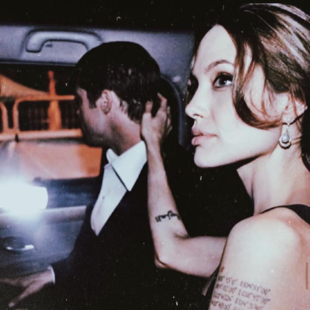 𝓔𝓵𝓯