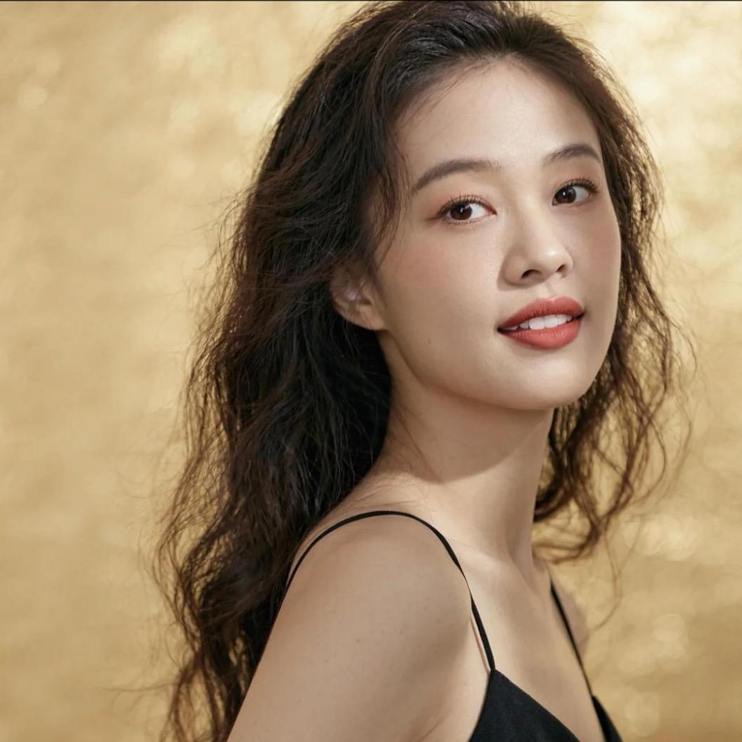 游画家主题美陈造景-张粲然