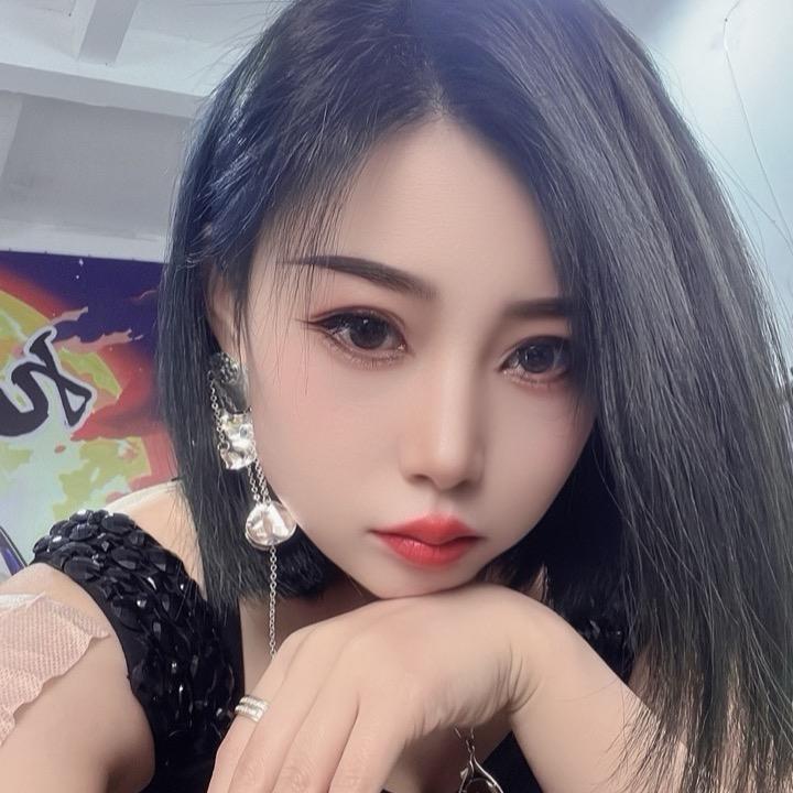 我是小坏蛋吖吖