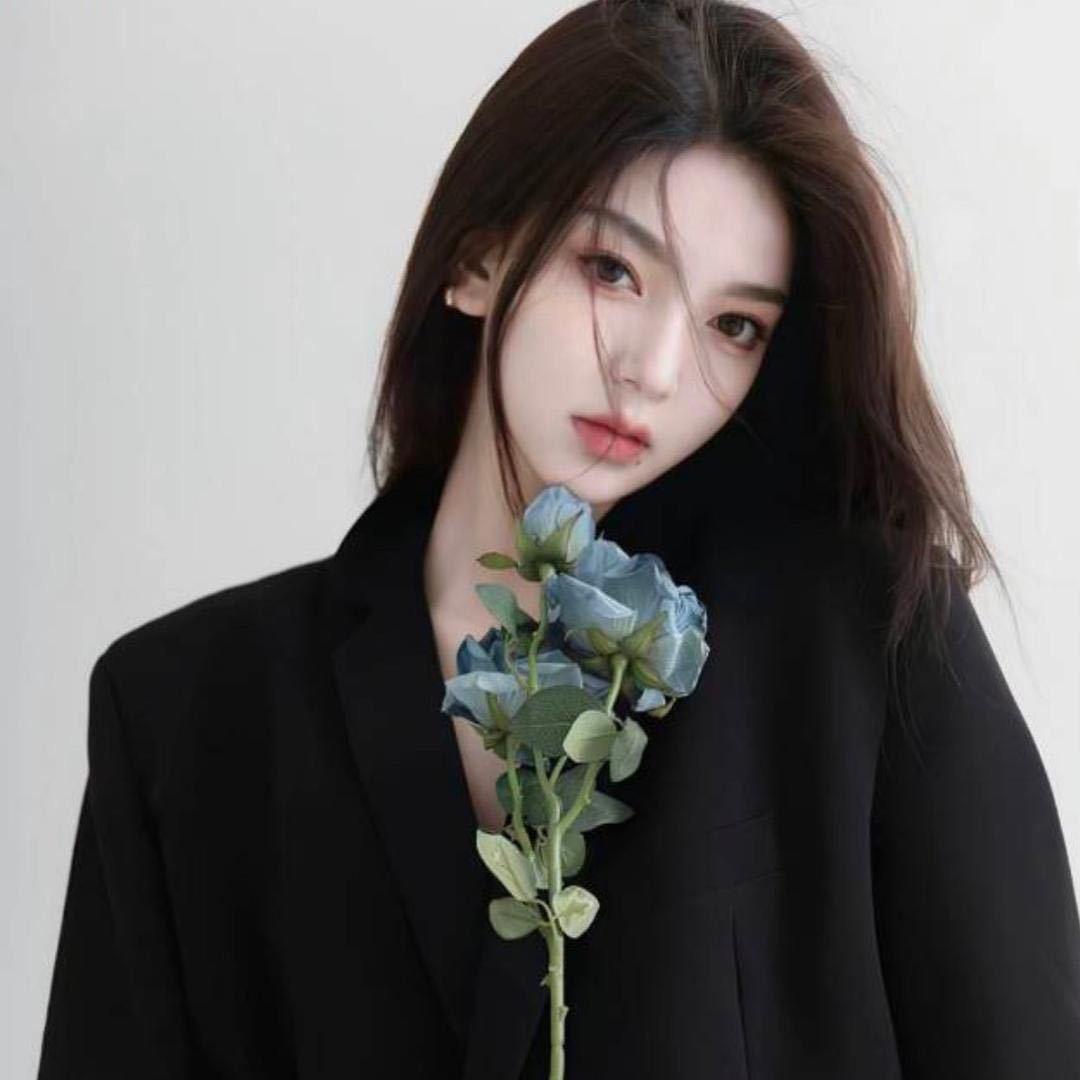 𝑌.洁老师𝒊𝒄𝒆