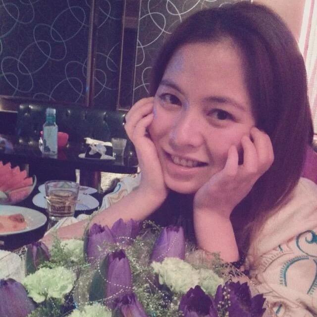 晓玲嘉美妆礼服馆