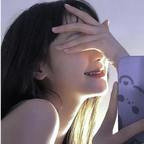 是晶晶吖