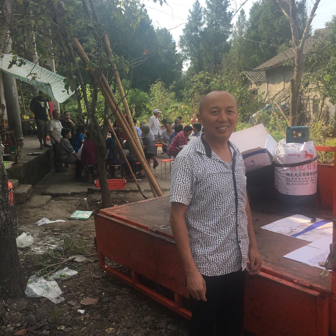 马氏牛肉；马仲介