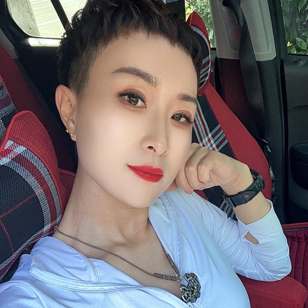 黑玫瑰