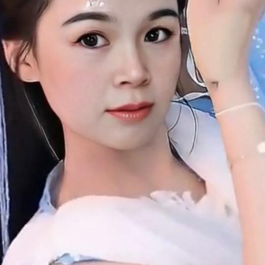 小雯．